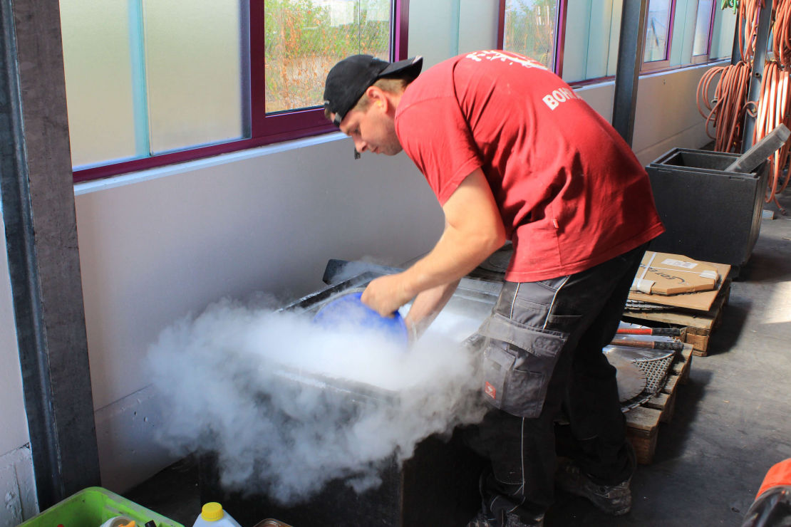 Trockeneis Bohr Alex